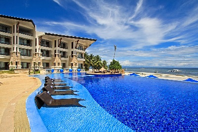 Book discounted rates at Panglao resorts with Green Earth Tours and Travel.